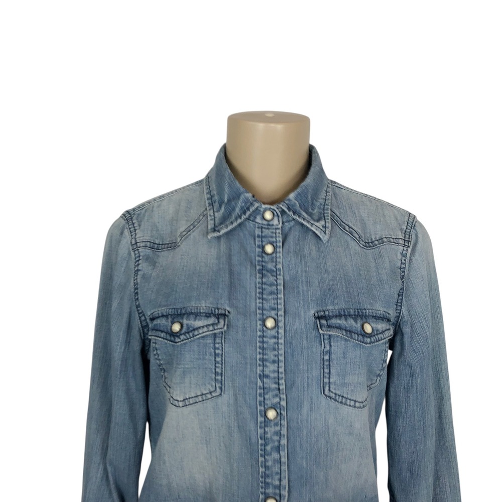 American Eagle Light Wash Denim Pearl Snap Shirt Size 8 Western Cowgirl Rodeo - Picture 2 of 14